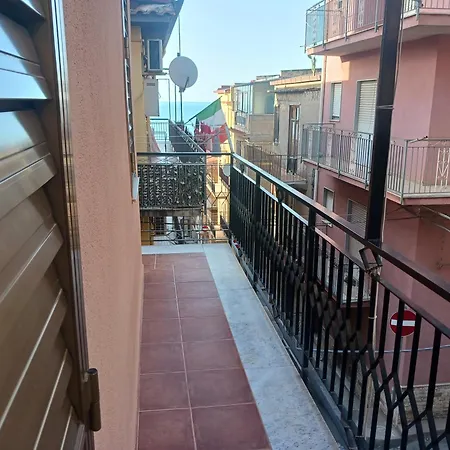 Apartament Deby E Miry Trabia